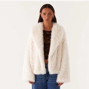 Peppermayo Denver Oversized aux Fur Jacket - ivory
